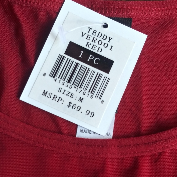 Lingirie - Picture 2 of 4